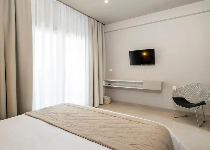 Rigas Supreme Hospitality Ξενοδοχείο με διαμερίσματα *